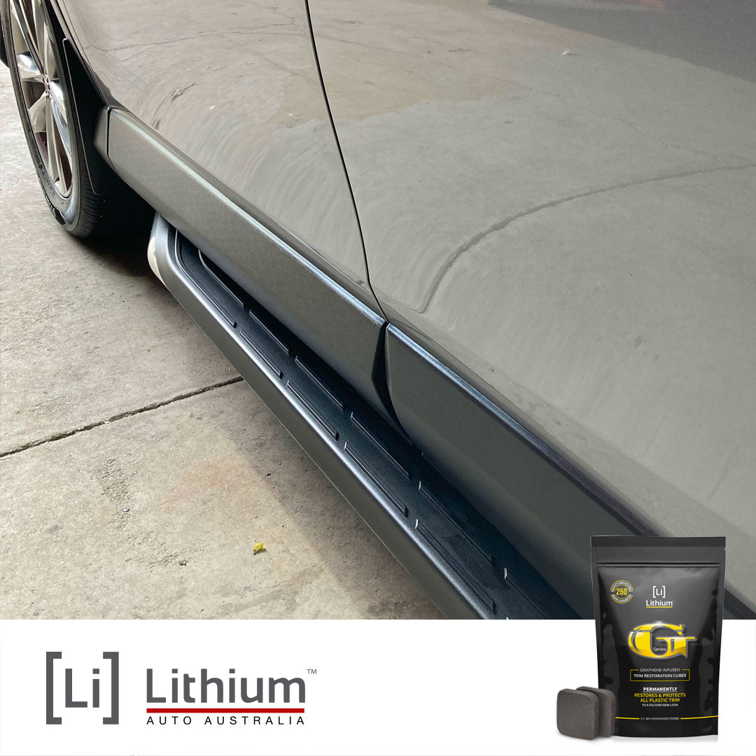 Black Trim Restorer - Graphene Trim Cubes Lithium Auto